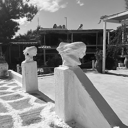 Anatoli Studios Schoinoussa Buitenkant foto