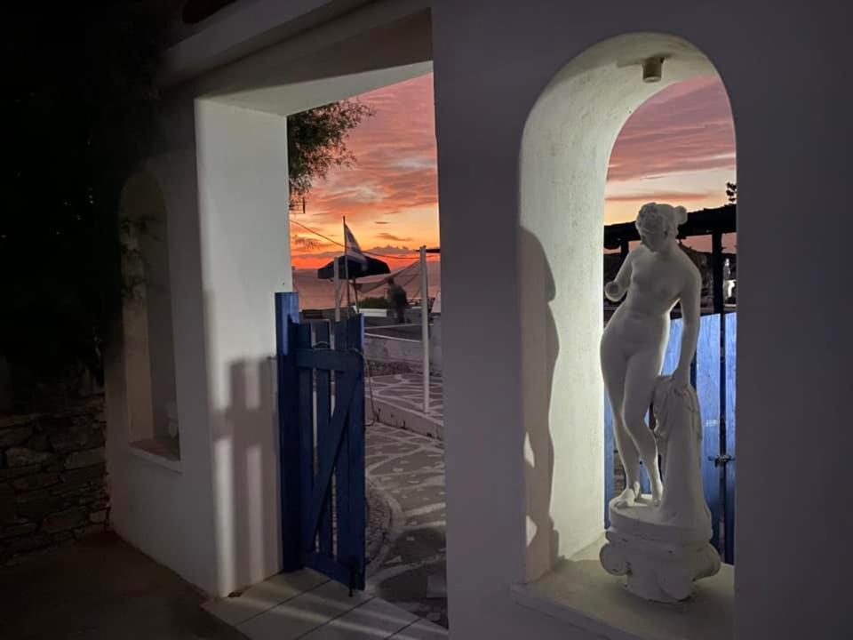 Anatoli Studios Schoinoussa Buitenkant foto