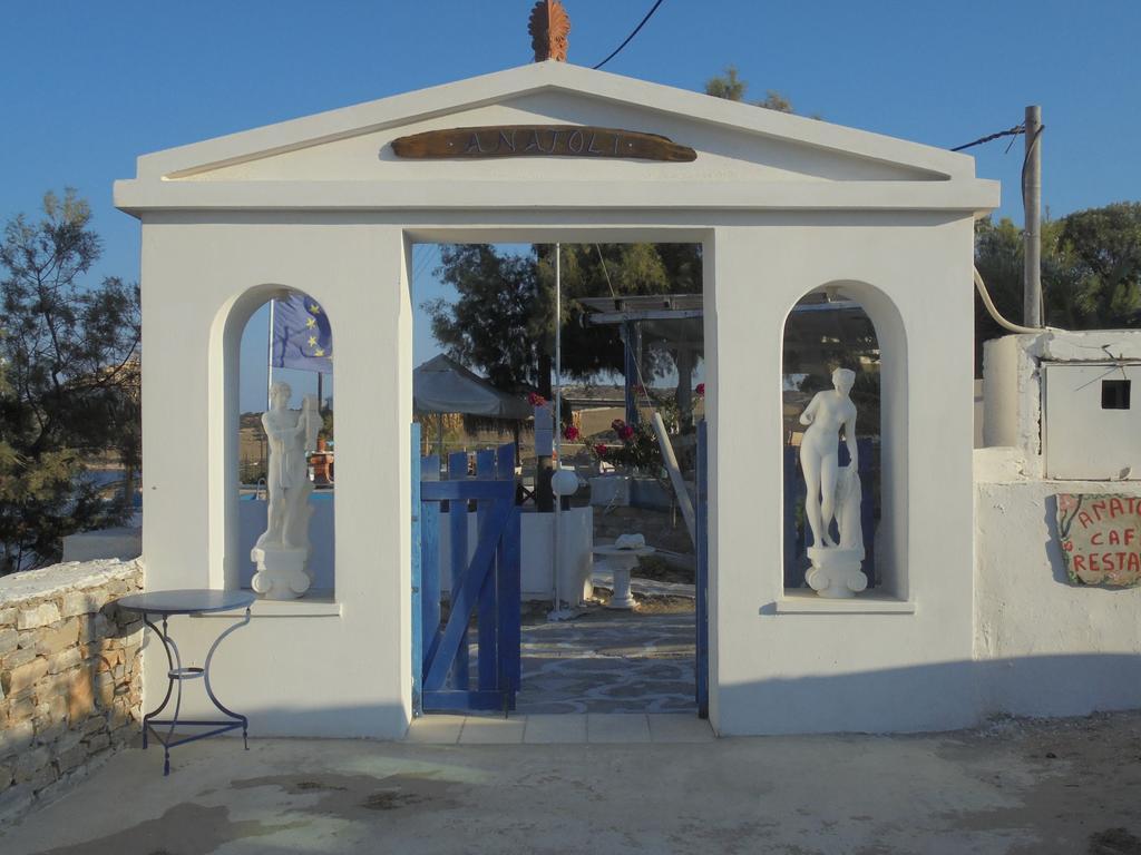 Anatoli Studios Schoinoussa Buitenkant foto